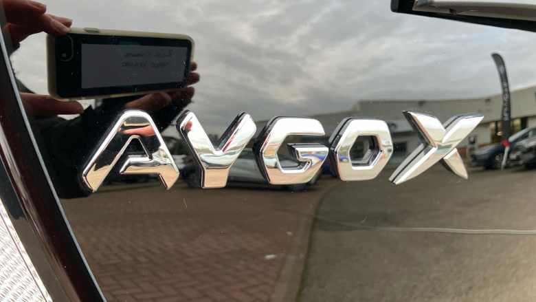 Toyota Aygo X 1.0 VVT-i Edge 5dr Petrol Hatchback